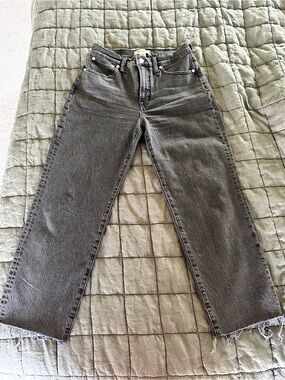 Madewell The Perfect Vintage Straight Jean in Charcoal Gray